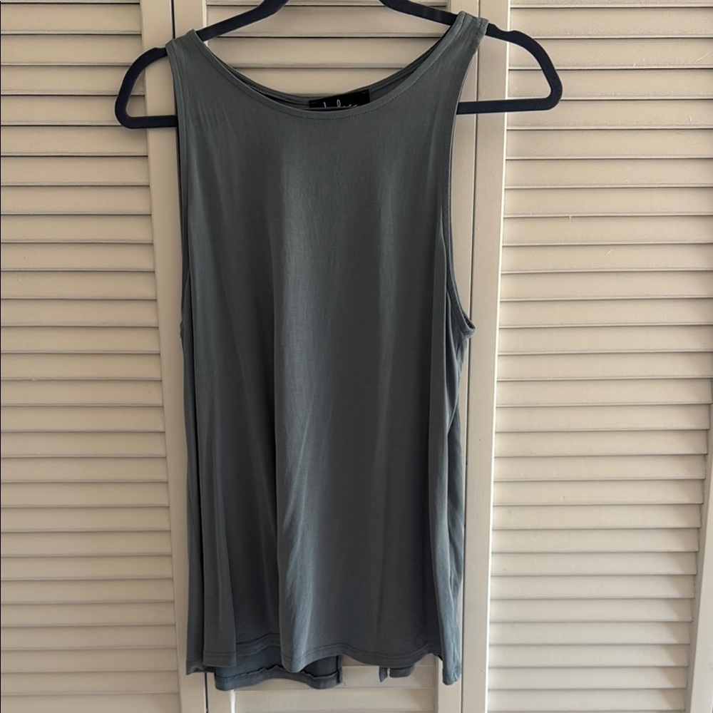 Lulus slate blue top